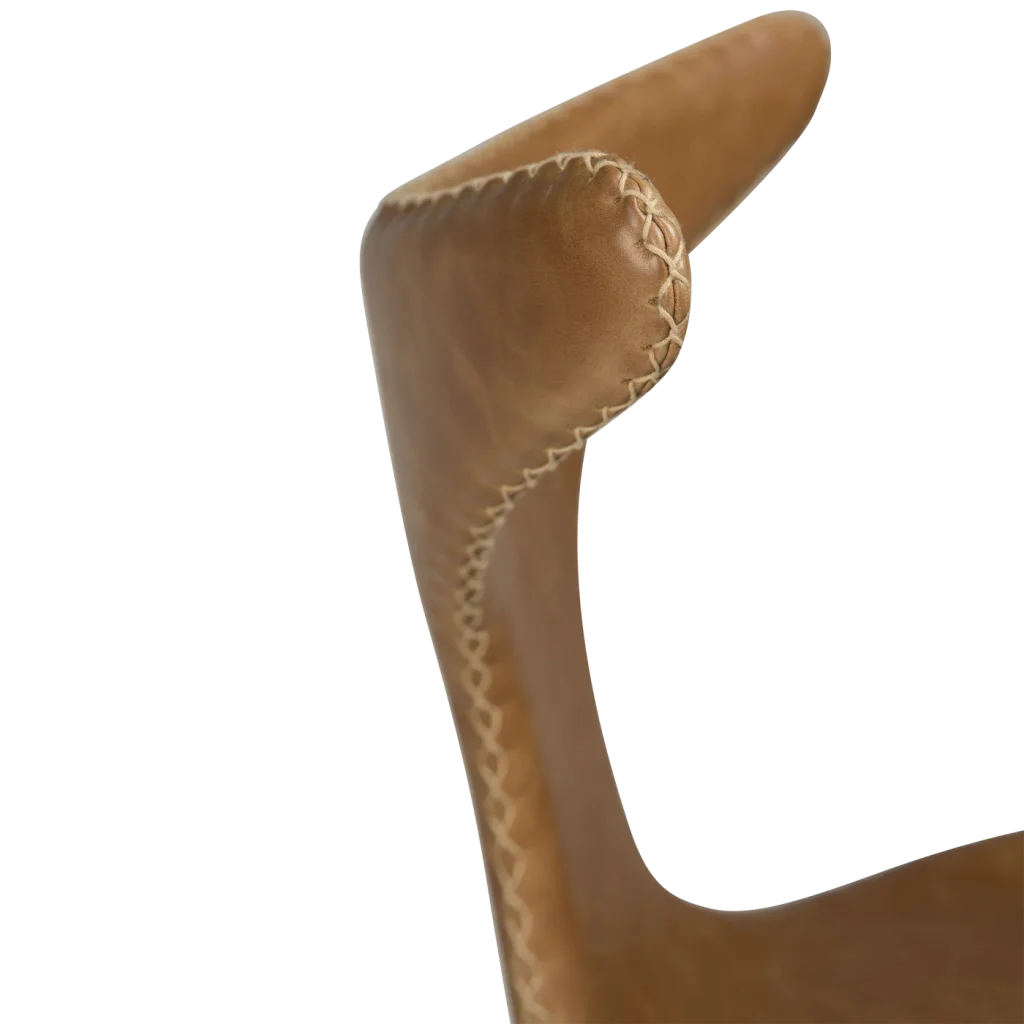 Dolphin Chair Light Brown Leather With Oak Veneer Legs 100995109 06 Detail1