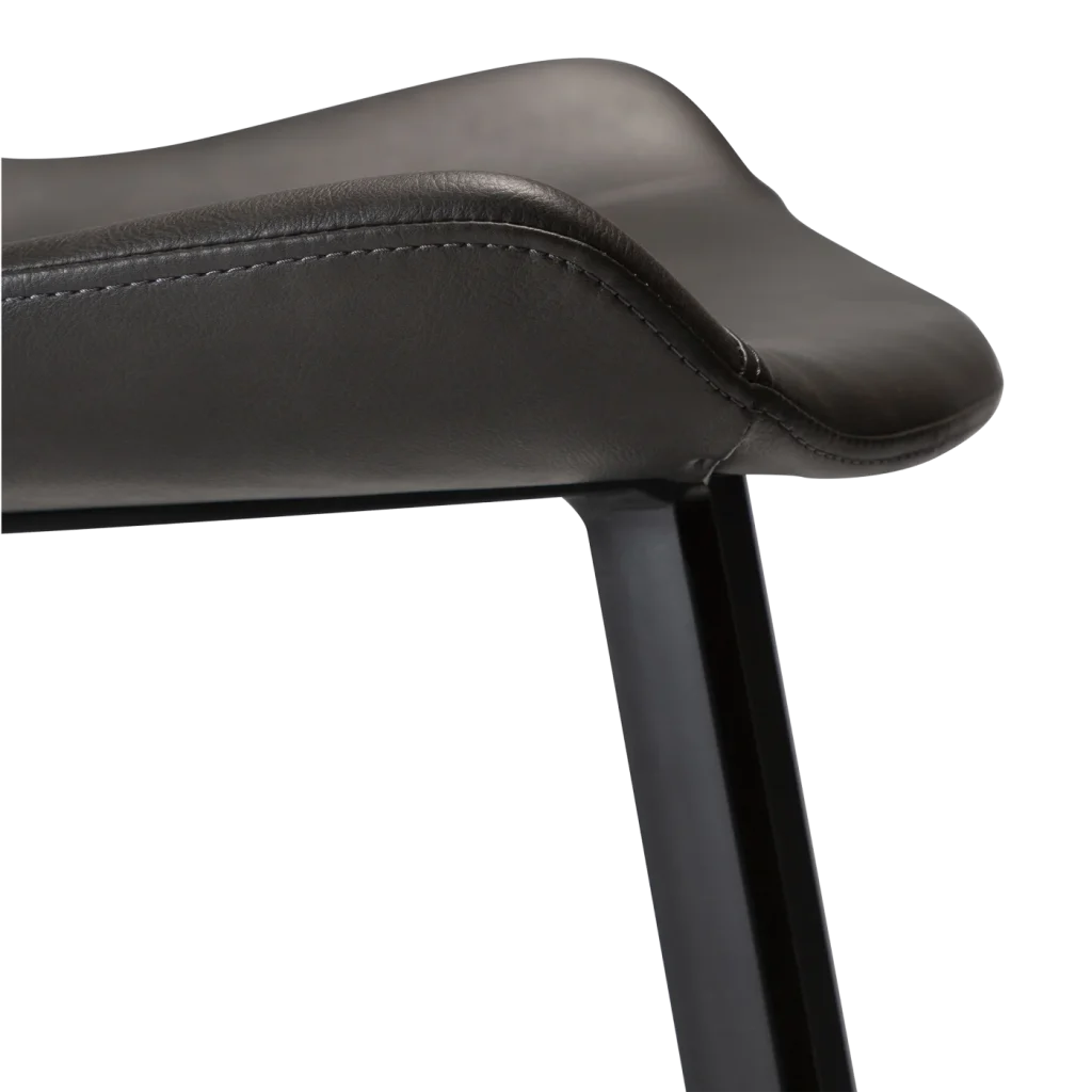 Hype Counter Stool Vintage Grey Art Leather With Black Metal Legs 200490705 08 Detail3