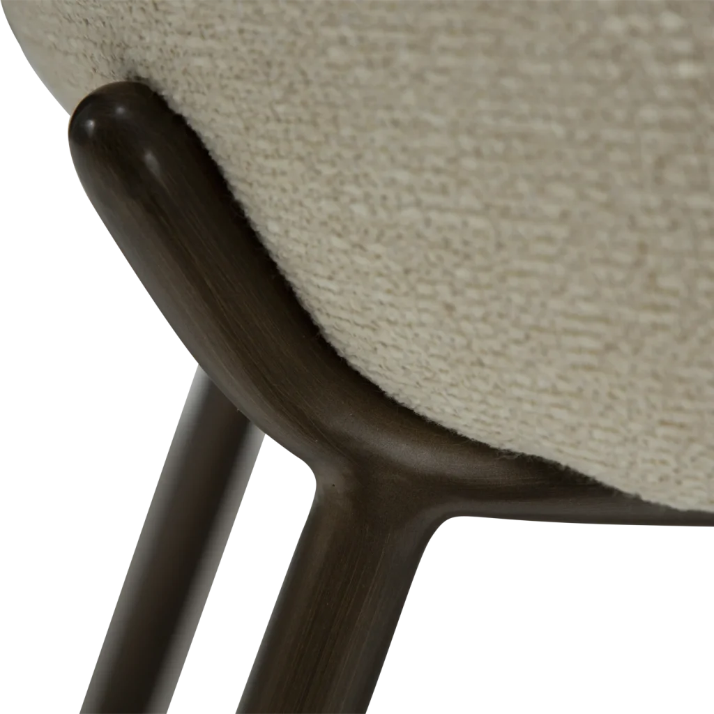 UTOPIA CHAIR Frosted Almond Boucle Fabric W. Antique Brass Metal Legs 100210103 08 Detail3