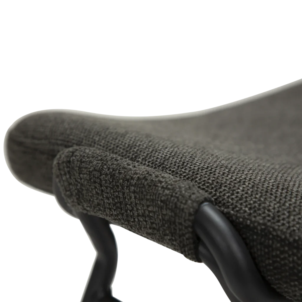 Yeet Chair Crow Black Fabric With Black Metal Legs 100665140 06 Detail1