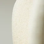 GLORY CHAIR Simply Beige W. Black Legs 100330120 08 Detail3